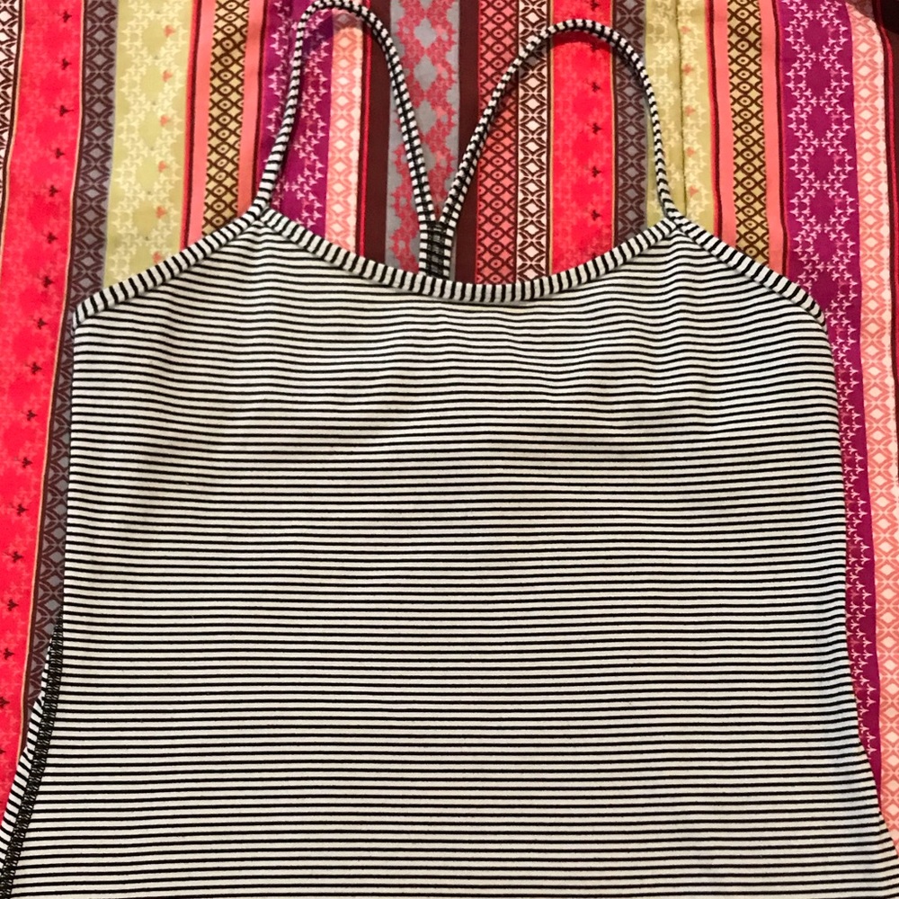 Lululemon tank